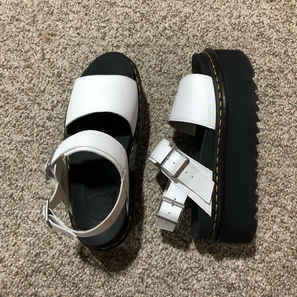 DR MARTENS Voss quad Sandals - Picture 2 of 13